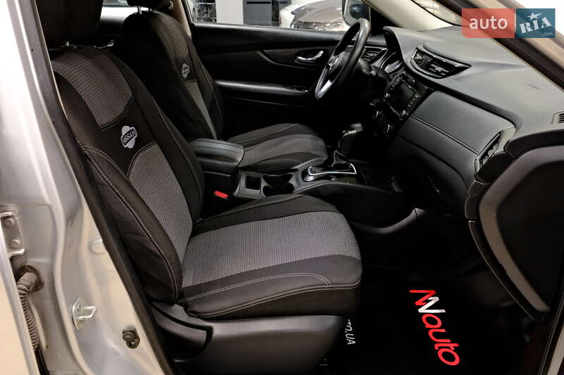 Внедорожник / Кроссовер Nissan Rogue 2017 в Одессе