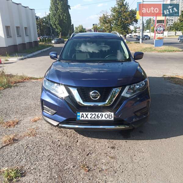 Внедорожник / Кроссовер Nissan Rogue 2020 в Харькове