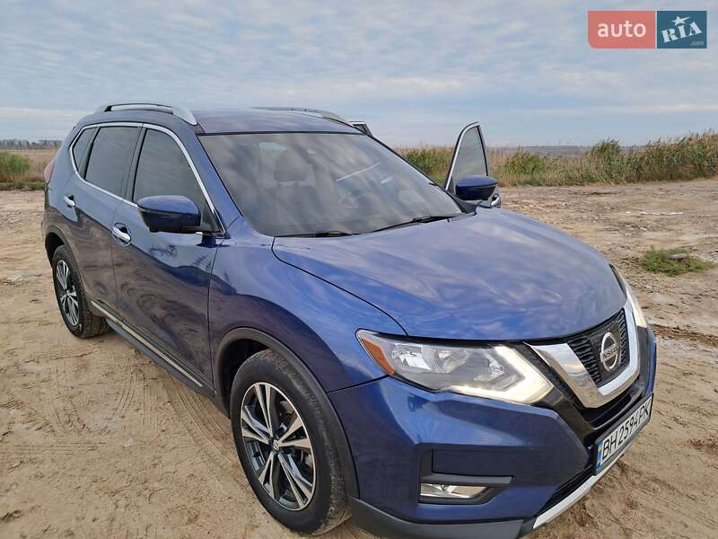 Позашляховик / Кросовер Nissan Rogue 2018 в Одесі