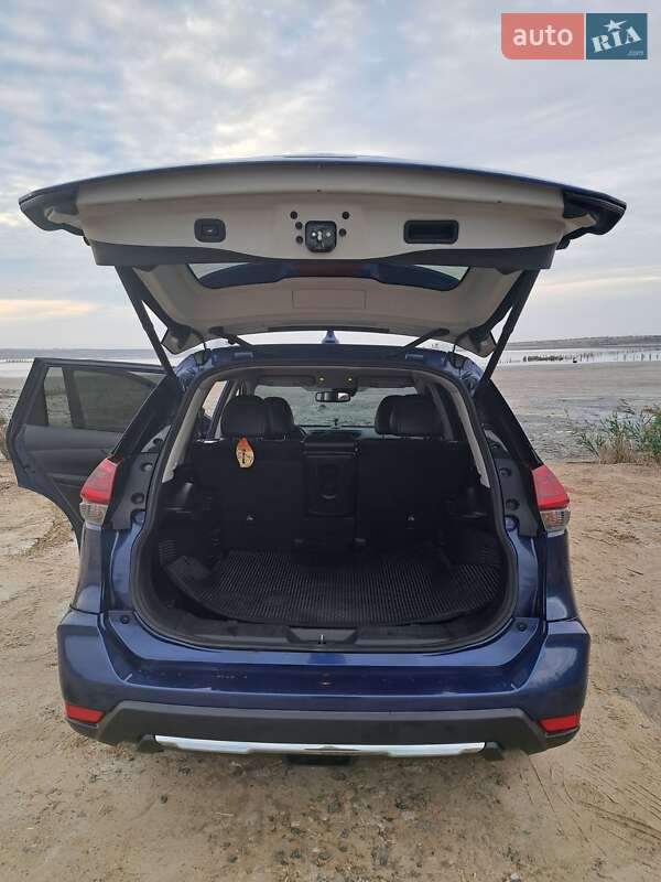 Позашляховик / Кросовер Nissan Rogue 2018 в Одесі