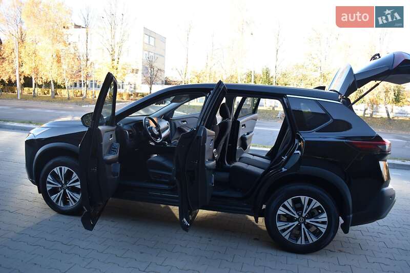 Позашляховик / Кросовер Nissan Rogue 2021 в Білій Церкві