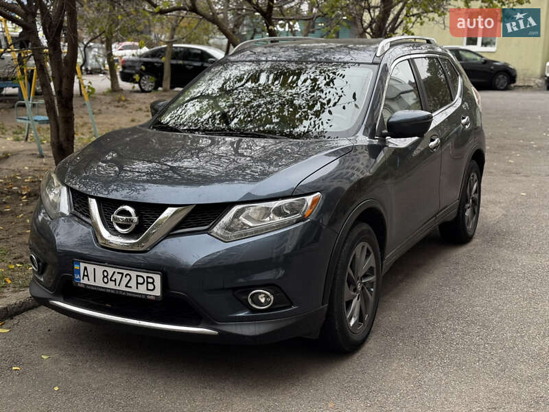 Внедорожник / Кроссовер Nissan Rogue 2015 в Белой Церкви