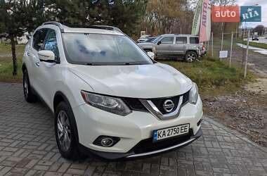 Позашляховик / Кросовер Nissan Rogue 2015 в Львові