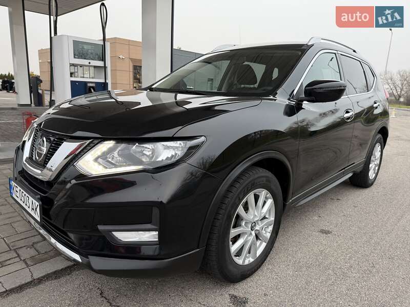 Позашляховик / Кросовер Nissan Rogue 2018 в Дніпрі
