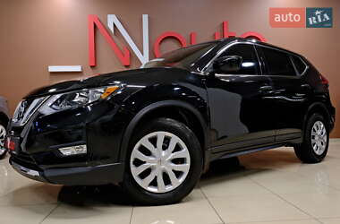 Внедорожник / Кроссовер Nissan Rogue 2019 в 