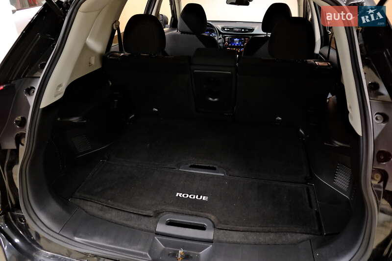 Внедорожник / Кроссовер Nissan Rogue 2019 в Одессе