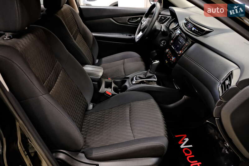 Внедорожник / Кроссовер Nissan Rogue 2019 в Одессе