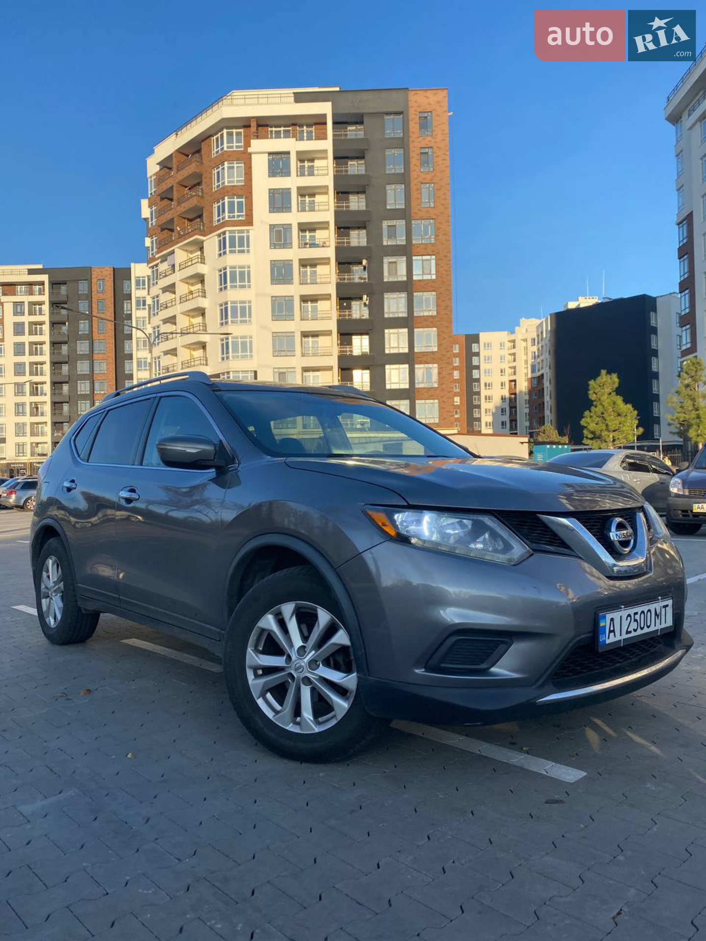 2015 Nissan Rogue - фото 1