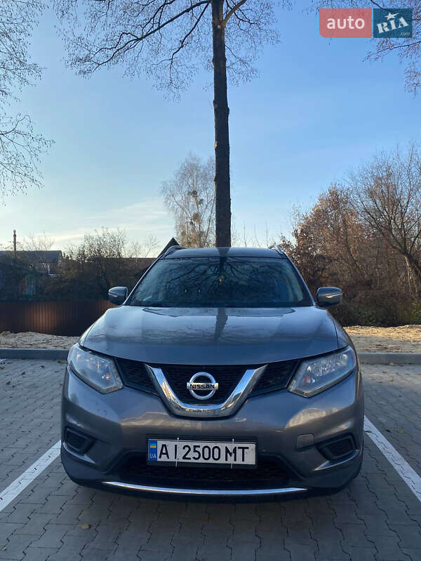 Позашляховик / Кросовер Nissan Rogue 2015 в Черкасах
