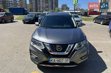 Внедорожник / Кроссовер Nissan Rogue 2018 в Киеве