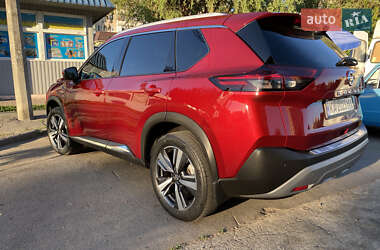 Внедорожник / Кроссовер Nissan Rogue 2020 в Киеве