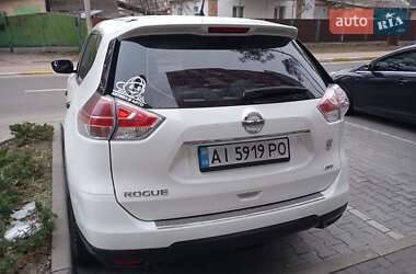 Внедорожник / Кроссовер Nissan Rogue 2016 в 