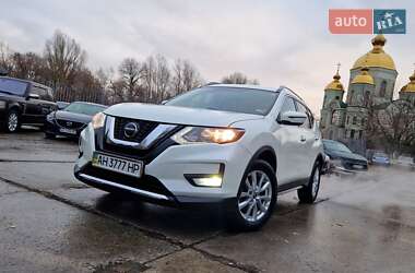 Позашляховик / Кросовер Nissan Rogue 2018 в Дніпрі