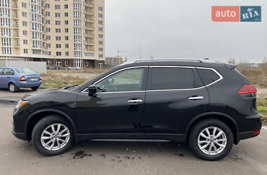 Внедорожник / Кроссовер Nissan Rogue 2017 в Николаеве