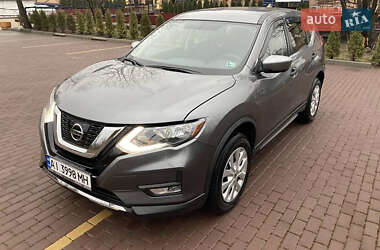 Позашляховик / Кросовер Nissan Rogue 2018 в 