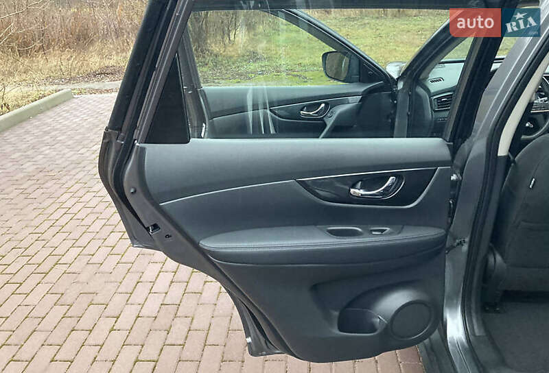 Внедорожник / Кроссовер Nissan Rogue 2018 в Киеве фото 19 Внедорожник / Кроссовер Nissan Rogue 2018 в Киеве
