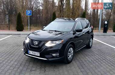 Внедорожник / Кроссовер Nissan Rogue 2017 в 