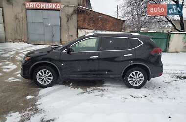 Внедорожник / Кроссовер Nissan Rogue 2019 в Тернополе