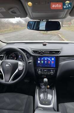 Внедорожник / Кроссовер Nissan Rogue 2014 в Кривом Роге