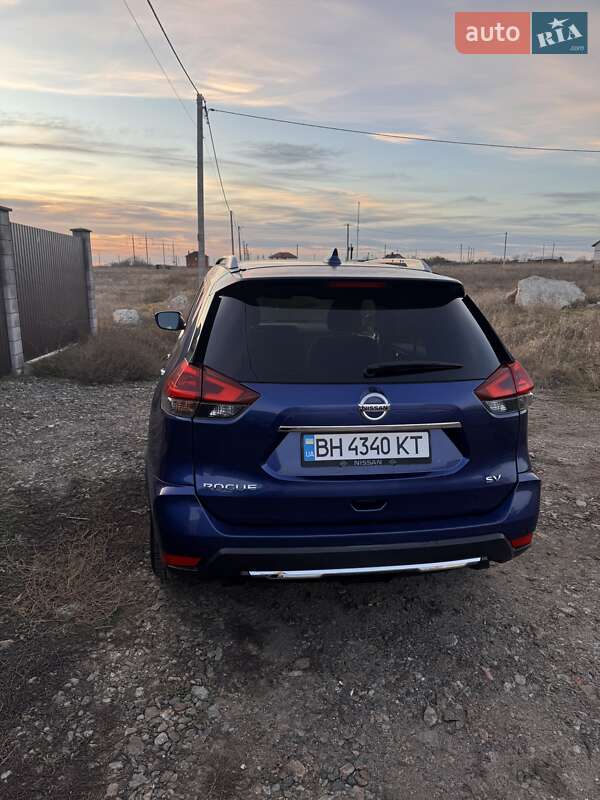 Внедорожник / Кроссовер Nissan Rogue 2017 в Одессе