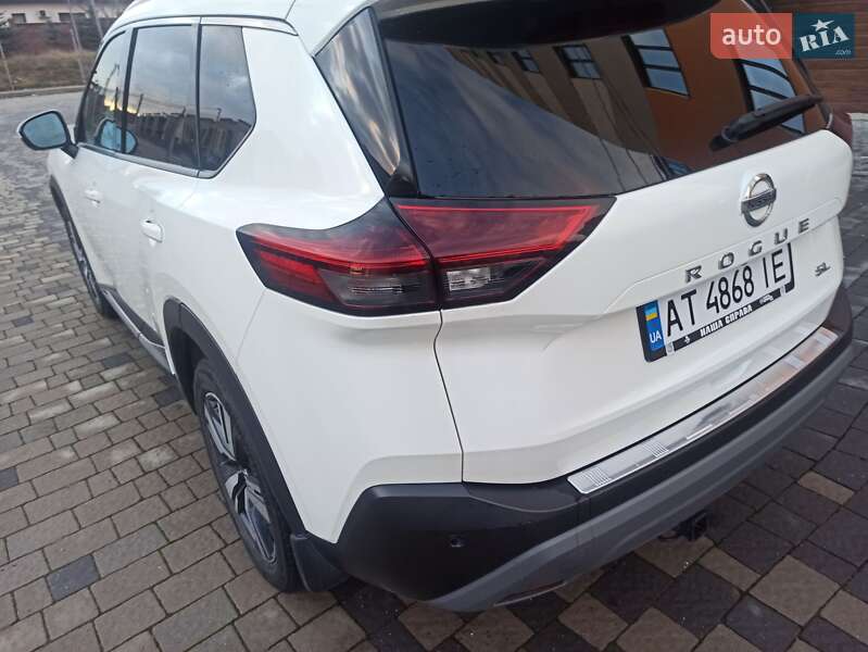 Позашляховик / Кросовер Nissan Rogue 2020 в Івано-Франківську
