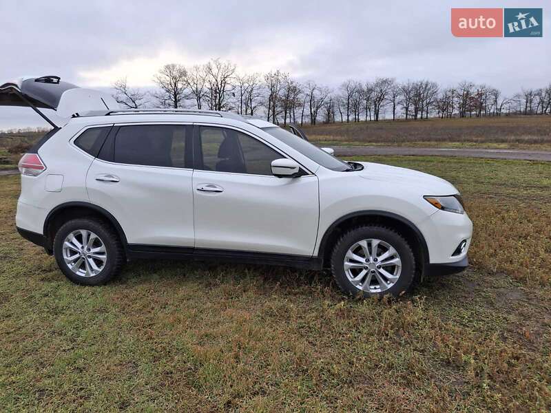 Внедорожник / Кроссовер Nissan Rogue 2016 в Одессе