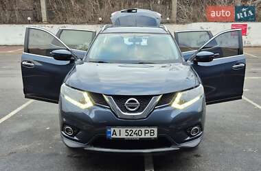 Позашляховик / Кросовер Nissan Rogue 2015 в Вишневому