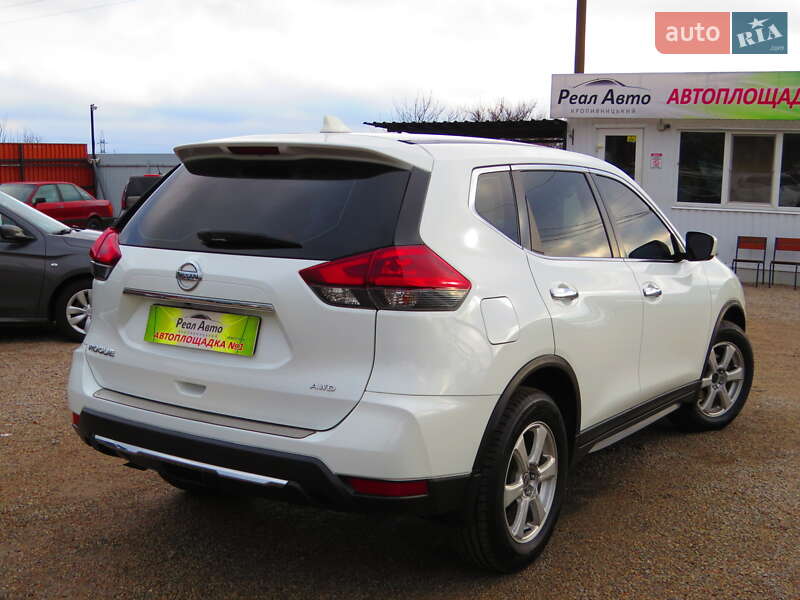 Позашляховик / Кросовер Nissan Rogue 2018 в Кропивницькому