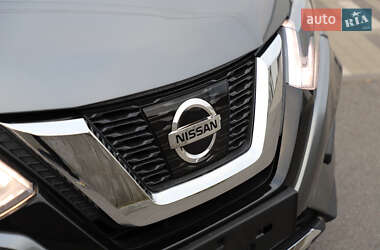 Позашляховик / Кросовер Nissan Rogue 2020 в 