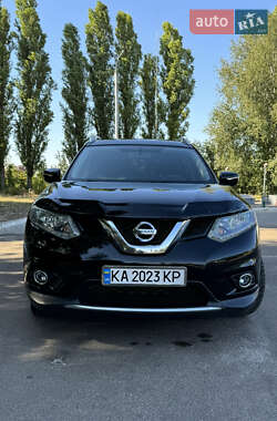 Внедорожник / Кроссовер Nissan Rogue 2014 в Сумах