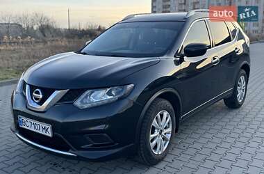 Позашляховик / Кросовер Nissan Rogue 2016 в Львові