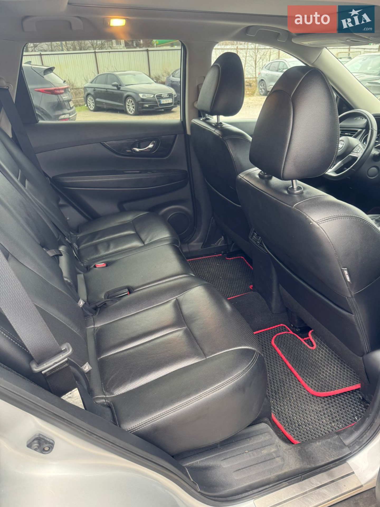 2019 Nissan Rogue - мініатюра 24