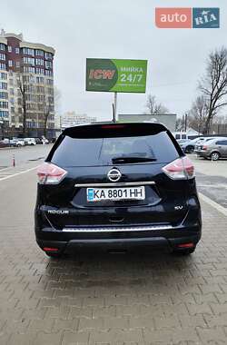 Внедорожник / Кроссовер Nissan Rogue 2015 в Киеве