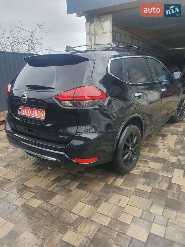 Позашляховик / Кросовер Nissan Rogue 2018 в Ізмаїлі