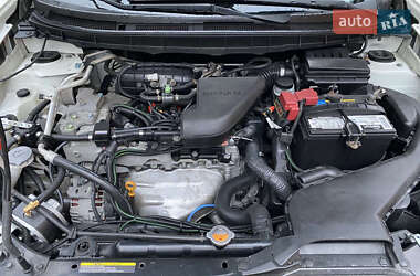 Позашляховик / Кросовер Nissan Rogue 2012 в Стрию