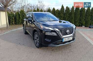 Nissan Rogue 2021