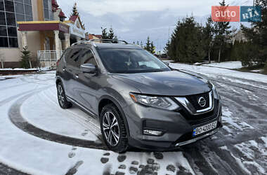 Позашляховик / Кросовер Nissan Rogue 2016 в Тернополі