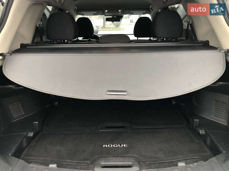 Позашляховик / Кросовер Nissan Rogue 2019 в Сумах