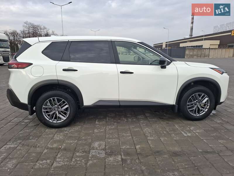 Внедорожник / Кроссовер Nissan Rogue 2020 в Черкассах