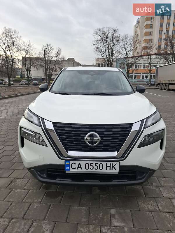 Внедорожник / Кроссовер Nissan Rogue 2020 в Черкассах