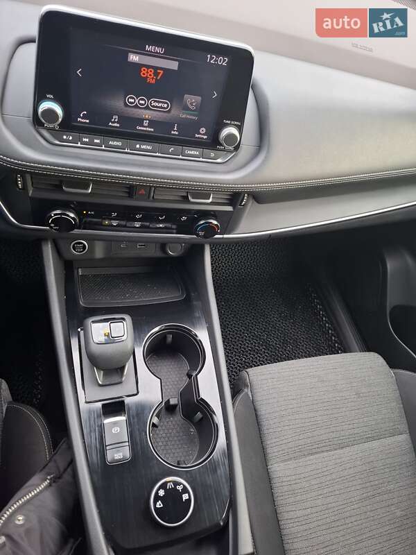 Внедорожник / Кроссовер Nissan Rogue 2020 в Черкассах