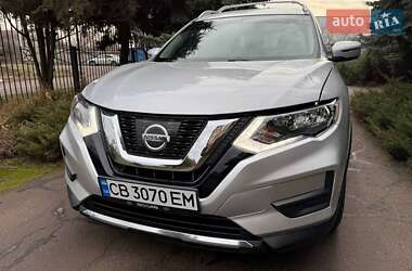 Позашляховик / Кросовер Nissan Rogue 2017 в Ніжині