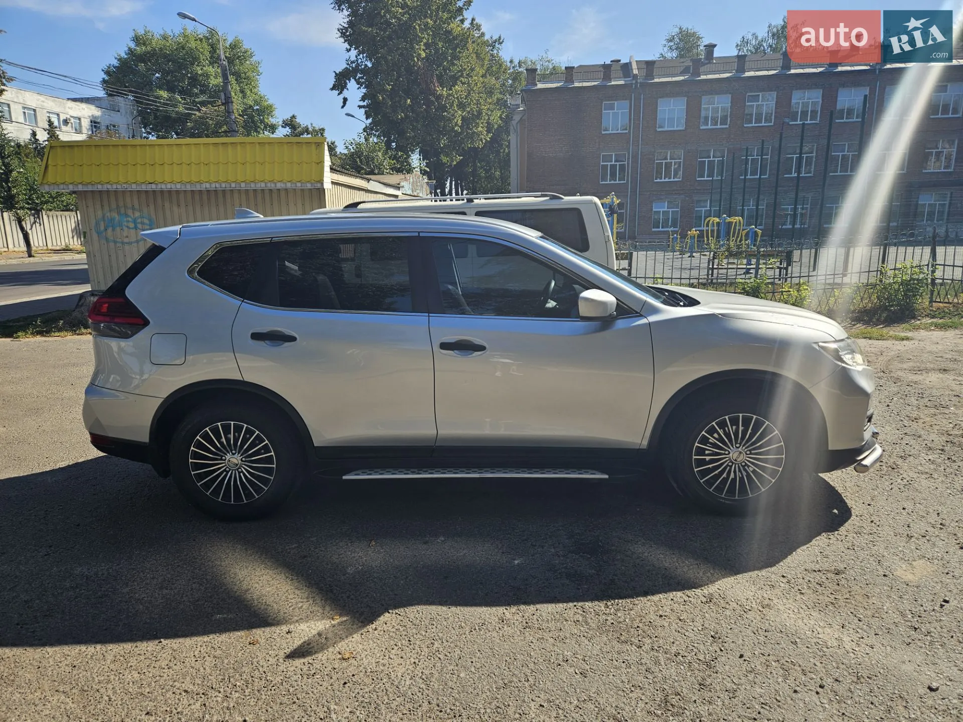 2017 Nissan Rogue - мініатюра 8