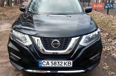 Позашляховик / Кросовер Nissan Rogue 2018 в Черкасах