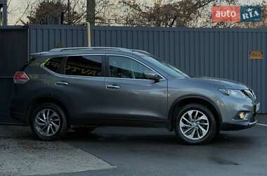 Внедорожник / Кроссовер Nissan Rogue 2015 в Днепре