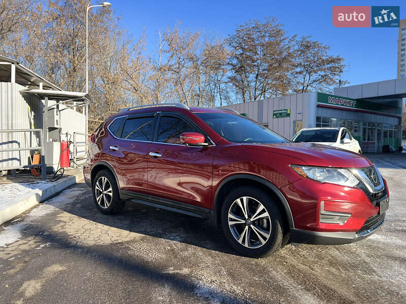 Позашляховик / Кросовер Nissan Rogue 2019 в Харкові