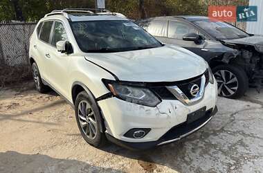 Внедорожник / Кроссовер Nissan Rogue 2015 в Львове