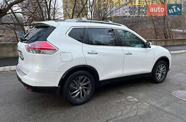 Внедорожник / Кроссовер Nissan Rogue 2014 в Киеве