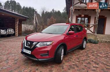 Позашляховик / Кросовер Nissan Rogue 2016 в Вишгороді