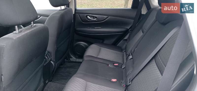 Внедорожник / Кроссовер Nissan Rogue 2019 в Александрие фото 25 Внедорожник / Кроссовер Nissan Rogue 2019 в Александрие